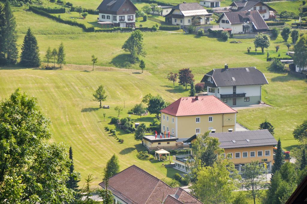 Gartenpension Lindenbauer Bad Bleiberg Dış mekan fotoğraf